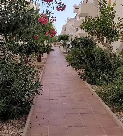 Bajo Con Terraza Y Piscina Apartment