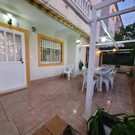 Apartment Bajo Con Terraza Y Piscina