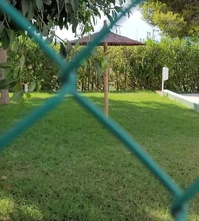 Apartamento Bajo Con Terraza Y Piscina *