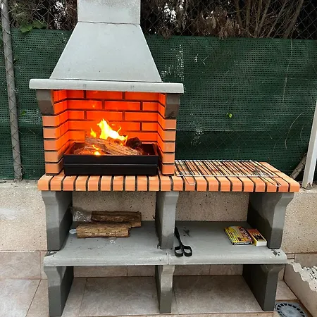 Bajo Con Terraza Y Piscina